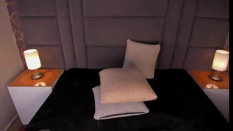 Ana  online show from 02.04.25