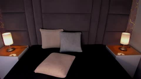 Ana  online show from 02.05.25