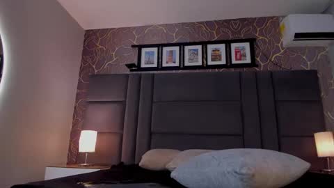 Ana  online show from 02.14.25