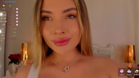 Snapshot of ana_carrera1 chatting on 01.06.25 Ana Carrera online show from 01.06.25