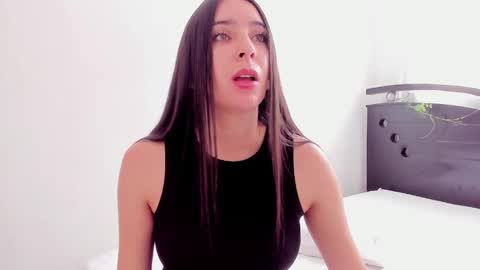 Snapshot of ana_castilo chatting on 02.24.25 Ana IG an castillo 1 online show from 02.24.25