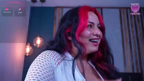 Snapshot of ana_coral chatting on 10.19.25 Ana Coral online show from 10.19.25