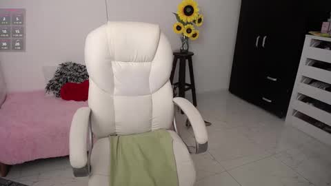  Ana  online show from 12.31.24