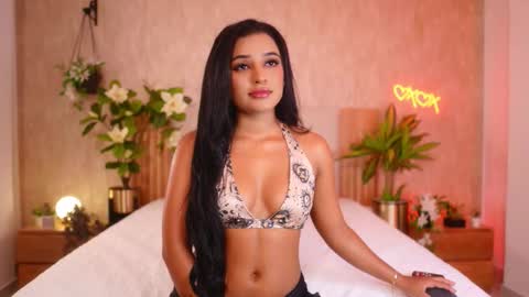 Ana  online show from 10.15.25