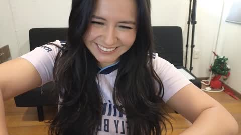 Snapshot of ana_melissa chatting on 01.28.25 Ana Melissa online show from 01.28.25