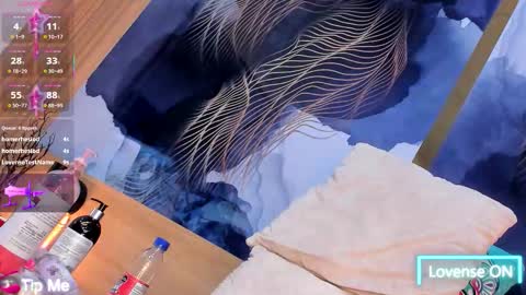 Snapshot of anabacker01 chatting on 10.10.25 anabacker01 online show from 10.10.25