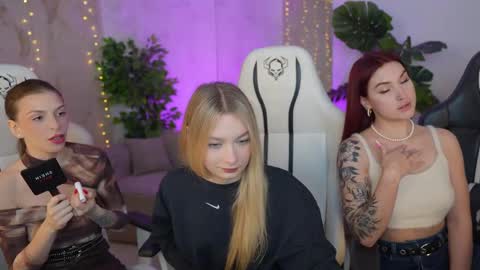 Snapshot of anabel054 chatting on 02.23.25 Anabel Kira Zlata Kira Elice Lana Dominika Sofy Kaila Bridget online show from 02.23.25