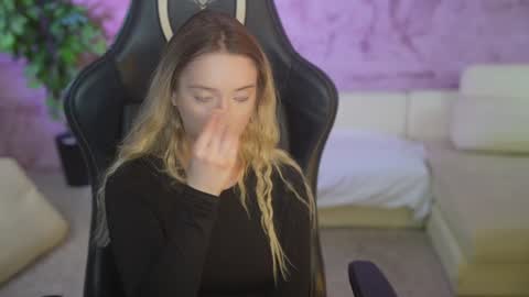 Snapshot of anabel054 chatting on 10.03.25 Anabel Kira Zlata Kira Elice Lana Dominika Sofy Kaila Bridget online show from 10.03.25