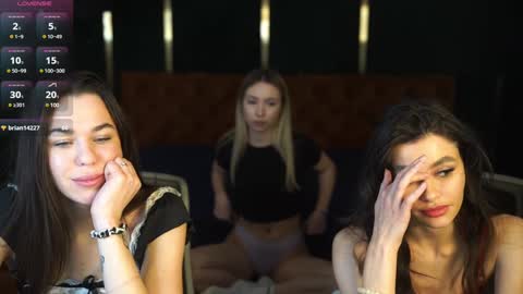 Sweet girls online show from 02.07.25