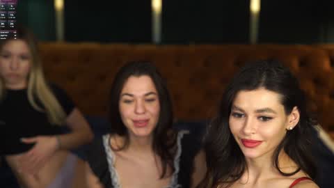 Sweet girls online show from 02.07.25