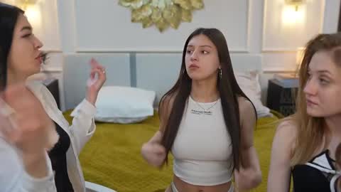 Sweet girls online show from 03.10.25