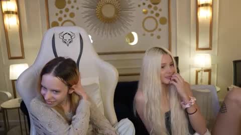 Sweet girls online show from 11.03.25