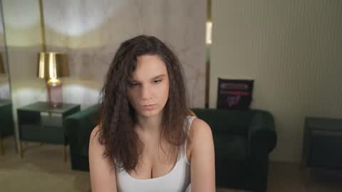 Snapshot of anabel2054 chatting on 03.21.26 Sweet girls online show from 03.21.26