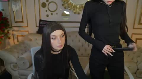 Snapshot of anabel2054 chatting on 03.24.26 Sweet girls online show from 03.24.26