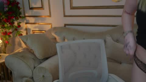 Snapshot of anabel2054 chatting on 04.01.26 Sweet girls online show from 04.01.26