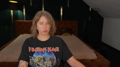 Snapshot of anabel_team054 chatting on 10.08.25 PLAYHARD054 online show from 10.08.25