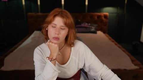 Snapshot of anabel_team054 chatting on 11.06.25 PLAYHARD054 online show from 11.06.25