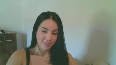 anabelenogueira1 online show from 04.26.26