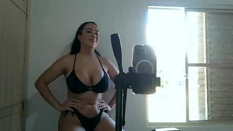 Snapshot of anabelenogueira1 chatting on 07.20.26 anabelenogueira1 online show from 07.20.26