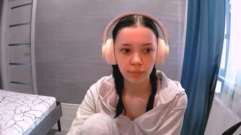 Anabel online show from 10.17.25