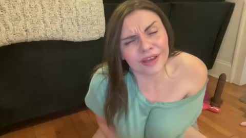 Snapshot of anabellaasster chatting on 02.01.25 AnaBella Asster online show from 02.01.25