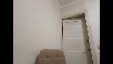 ANABELLOVEE online show from 01.18.25