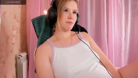 AnabelMelody online show from 11.01.25