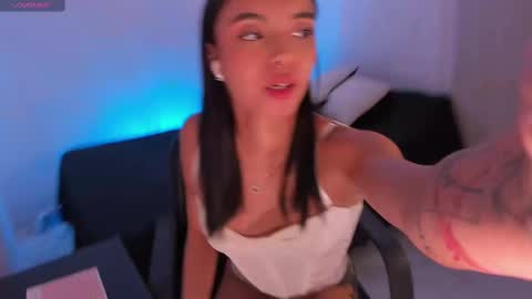 ANABEL WOLF  online show from 03.11.25