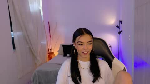 ANABEL WOLF  online show from 11.28.25