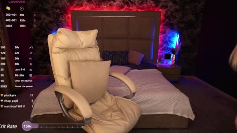 Snapshot of anacondaon chatting on 01.23.25 Nika online show from 01.23.25