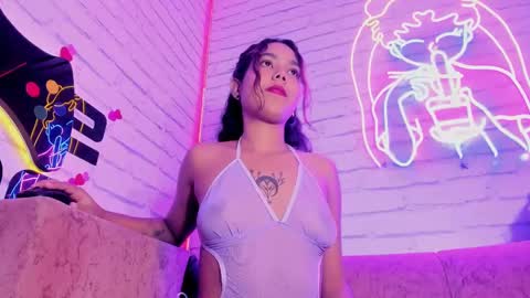 Snapshot of anaelle_bardin chatting on 02.15.25 Anna online show from 02.15.25