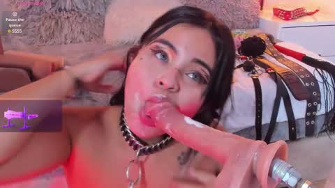 Anagil online show from 02.25.25