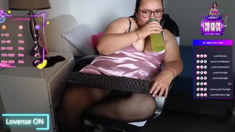 Snapshot of anahi_moore chatting on 09.10.25 Anahi Private is Open belly bigboobs bbw pantyhose squirt -domi nora fullmachine gravity dildo lovense online show from 09.10.25