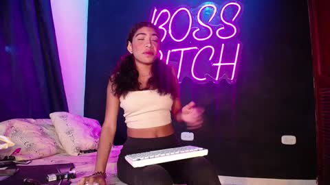 anais  cooper  online show from 12.05.24