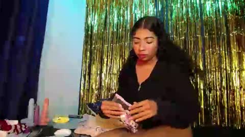 anais  cooper  online show from 01.14.25