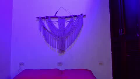 anais_tgn online show from 09.30.25