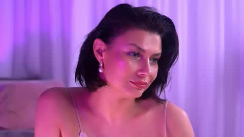 Snapshot of anaisleblanc chatting on 03.27.26 Anais online show from 03.27.26