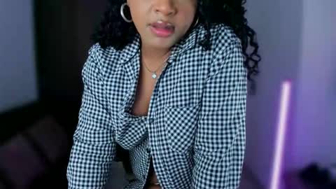      help me to get 100 thumps up  online show from 12.03.24