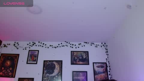      help me to get 100 thumps up  online show from 02.27.26