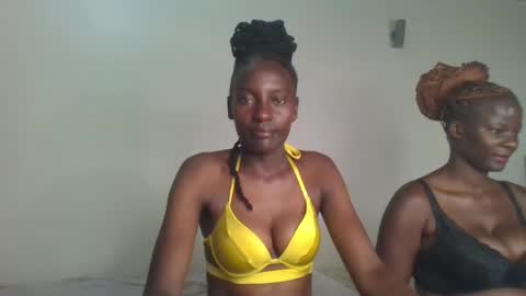 Snapshot of analeia_ chatting on 01.06.25 Analeia online show from 01.06.25
