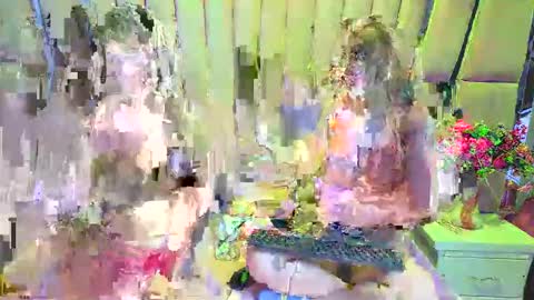 AbbyAndAntonela online show from 11.26.25