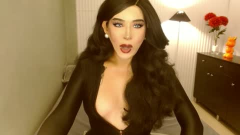 Snapshot of analordgoddessxx chatting on 02.07.25 Thena online show from 02.07.25