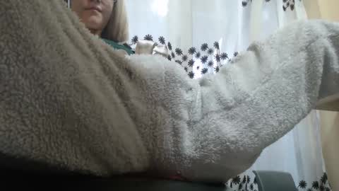 Snapshot of analove200 chatting on 02.28.25 analove200 online show from 02.28.25