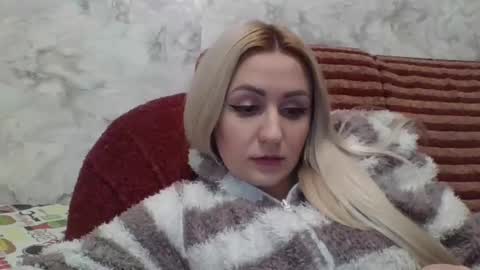 Snapshot of analqueen2024 chatting on 12.07.24 analqueen2024 online show from 12.07.24
