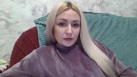 Snapshot of analqueen2024 chatting on 02.01.25 analqueen2024 online show from 02.01.25