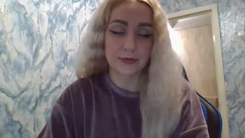 Snapshot of analqueen2024 chatting on 10.26.25 analqueen2024 online show from 10.26.25