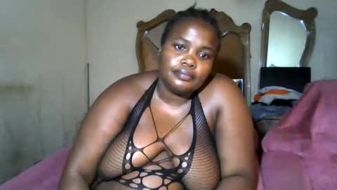 Snapshot of analslut1987 chatting on 02.10.25 analslut1987 online show from 02.10.25