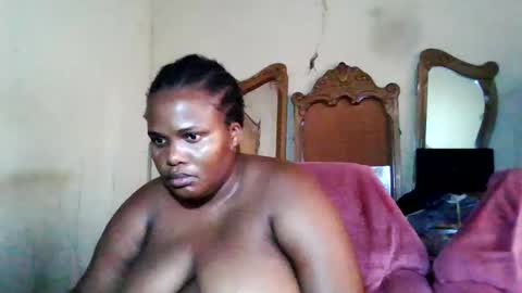 Snapshot of analslut1987 chatting on 02.17.25 analslut1987 online show from 02.17.25