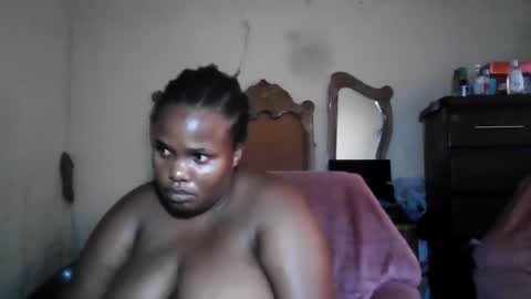 Snapshot of analslut1987 chatting on 02.18.25 analslut1987 online show from 02.18.25