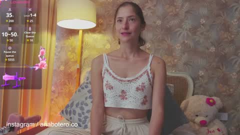 Snapshot of anam8 chatting on 01.15.25 Ana Mara Botero online show from 01.15.25